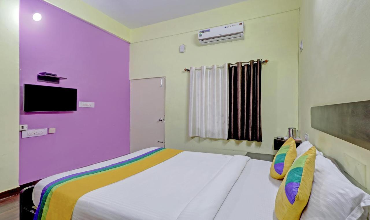 Guru Comforts Bangalore Exterior photo